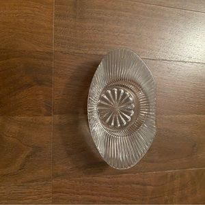 Glass tealight holder